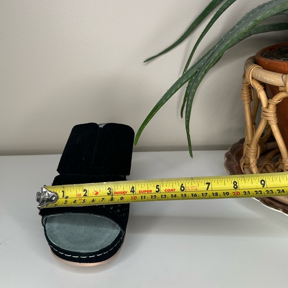 David Tate Black Suede Perforated Slide Sandals | Wedge Comfort Shoes | Size 7.5 - Picture 12 of 12